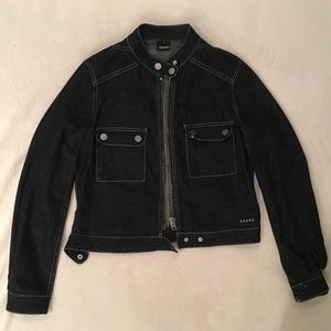 Cute jean jacket. Perfect for summer time!